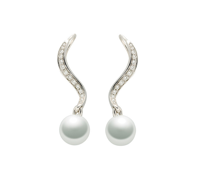 Mikimoto Libra earri...