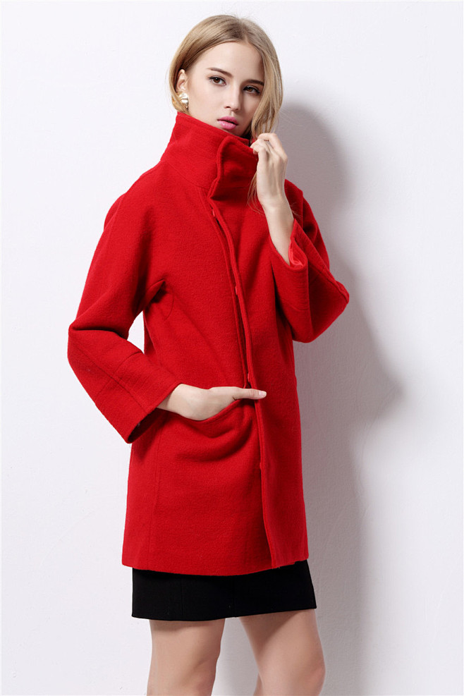 新年莱茵红羊绒8分袖设计大衣-来自蘑菇街...