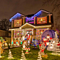 outdoor-christmas-decorations-garlands-trees-santa-snowman