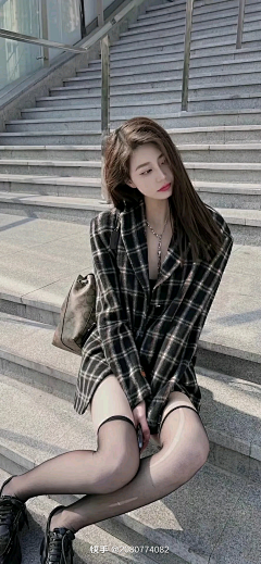 _祁小菲_采集到人体素材(全身)女