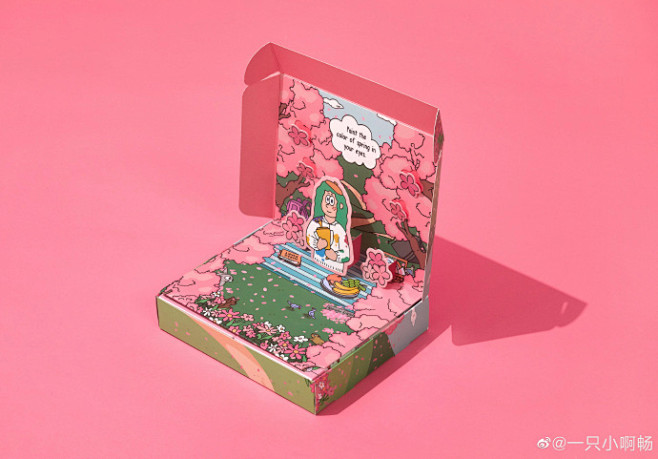 这么可爱的樱花礼盒谁能顶得住！
少女心爆...