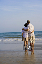 老年伴侣,海滩,亚洲人,中国,夏天正版图片素材