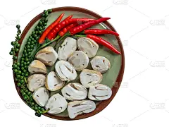 草菇配红辣椒和青椒