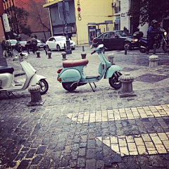 安然若橘_orange采集到我爱Vespa