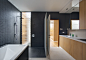 Walk-in Showers Without Doors or Curtains: Design Tips and Examples,Curl Curl Residence / CplusC Architectural Workshop. Image © Murray Fredericks