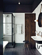 黑白两色的浴室设计案例告诉你什么叫简约才最美~ ​​​​