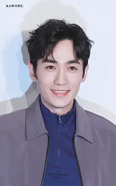 Aurore·朱一龙的照片 - 微相册 _表情包采下来 #率叶插件，让花瓣网更好用#