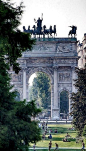 Arco della Pace, Milan, Italy (by Simone Bonalberti)。意大利米兰和平门