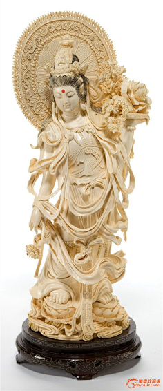 e金刚怒目菩萨低眉