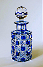 巴卡拉20世纪初“钻石珠光”系列水晶香水瓶