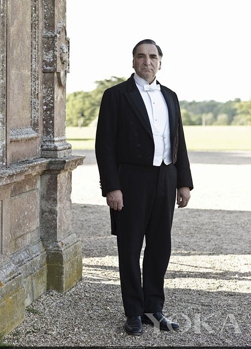 唐顿庄园的卡森是英国管家的绝佳代表