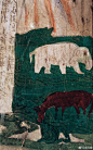 【象马喻】莫高窟第61窟，楞伽经变。山前绿色的草地上，白象和红马在悠然自在的吃草。楞伽经变以此比喻世间众生，“如幻象马”，都是虚幻假有。 ​​​​