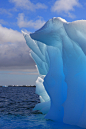 senerii:

Luminescent Iceberg by AchimHB on Flickr.
