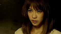 [爱够了 -- Olivia Ong] 一首对于感情深刻描述的抒情慢歌，歌曲内容描述一 段不完美的感情，想结束却又无法心甘情愿的放下，歌词中一字一句都可以感受到人在感情中的矛盾，卑微的自我安慰着「我们也是真的，爱够了对吧！是曾经快乐 的将彼此融化，只可惜连悲伤也都值得收藏」，想要强迫自己理性、但却一直用感性困住了自己。