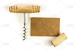 白底软木的牛皮纸名片