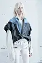 Unravel Resort 2018 Fashion Show : See the complete Unravel Resort 2018 collection.
