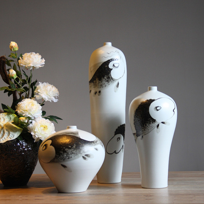 花瓶摆件 现代中式陶瓷罐子饰品创意花器白...