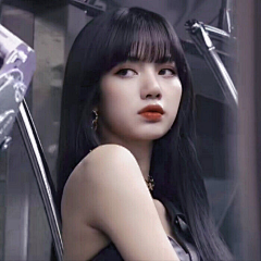 雾里愛采集到lisa