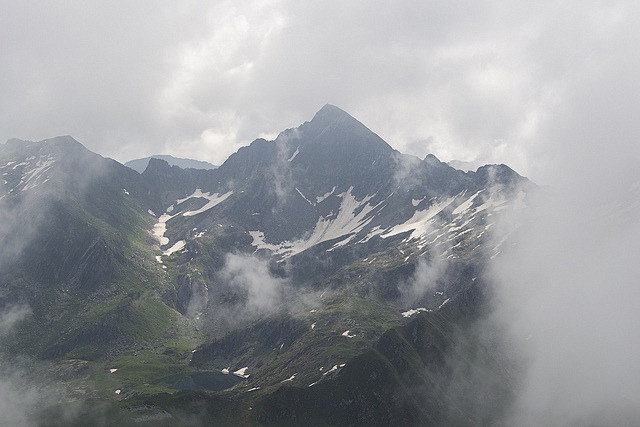 山