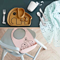 Done by Deer | Meet and eat  : Find everything you need for dinner time with your 
kids: plates, bowls, cups, cutlery, bibs and more