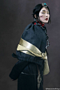 Model. 超模杜鹃化身藏族姑娘登上中国版《Harper's Bazaar》10月刊，演绎「藏风吹」主题时尚大片。那股向来清冷迷人的气质简直太让人喜欢…