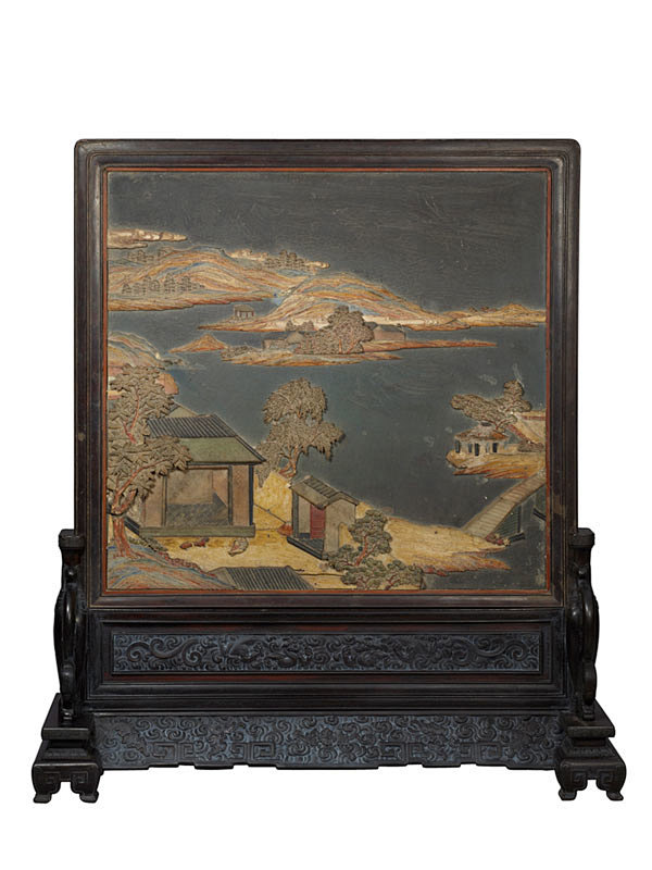 玳瑁雕诗文插屏 玳瑁雕诗文插屏