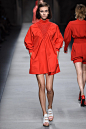 Fendi Spring 2016 Ready-to-Wear Fashion Show : See the complete Fendi Spring 2016 Ready-to-Wear collection.