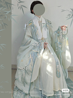 小吉炖蘑菇采集到古装服饰参考