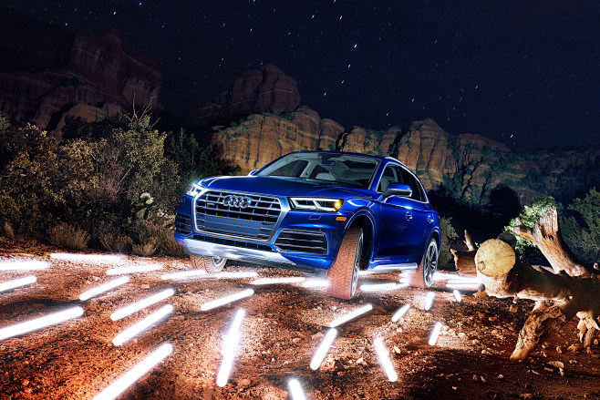 Audi Q5 - Nature vs ...