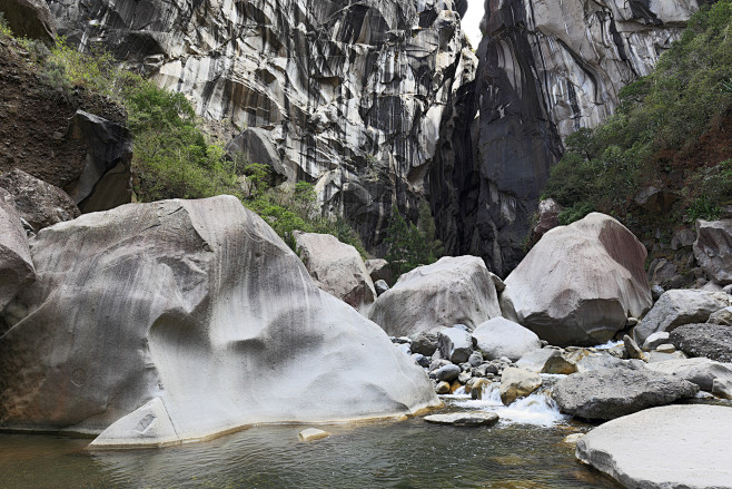 landscape-waterfall-...