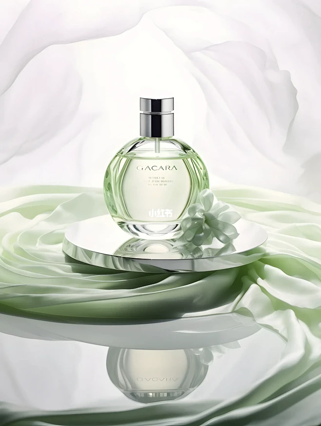 AIGC｜产品图
关键词：bvlgari...