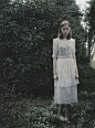 [cp]shot by helene van meene for paradis ​​​[/cp]

——微博@Ouvg