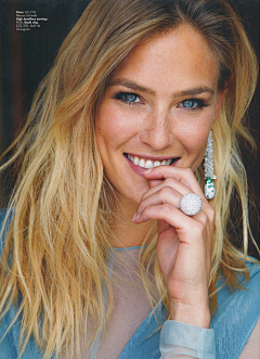 MydZz采集到Bar Refaeli