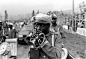 历史镜头中的纳尔逊·曼德拉  
在曼德拉发表竞选演讲前，一支乐队在索韦托的一个体育场表演。