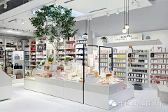 Mio_s采集到书店的文艺路