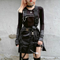 富坚老贼又休刊啦

21小时前
人文艺术博主
#绘画参考# 工装风服饰 ​​​