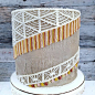 Hand-Embroidered? Confectioner Impresses When Decorating Cakes