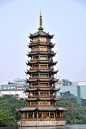 桂林—日月双塔,阳桥【湖畔日景】