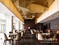 新加坡Jing餐厅内部装饰设计 Jing位于新加坡商业区入口的One Fullerton 大楼内，但是它是一家当代中国餐厅。餐厅建于2008年，总面积3400平方英尺。  http://url.cn/IA7uJO