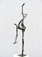 青铜体操运动员或体操雕塑/雕像/小雕像/雕塑家普拉门·季米特洛夫的雕像标题为：“优雅（高雅优雅的抽象体操运动员雕像）”