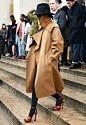 #!street-style/slideshow/go/19