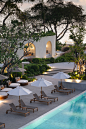 VALA Hua Hin Landscape Design by Landscape Tectonix (IV) Main Pool : VALA Hua Hin Landscape Architect » Landscape Tectonix Photography Team » W WorkspacePhotographer » Wison TungthunyaAssistant Photographer » Tanatip Chawang • Kittipong BamrungchaokasemIm