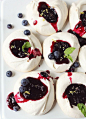 Blueberry pavlovas