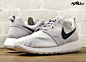 NIKE ROSHERUN SUEDE 米白麂皮真皮弹性底跑步鞋 685280-017_1