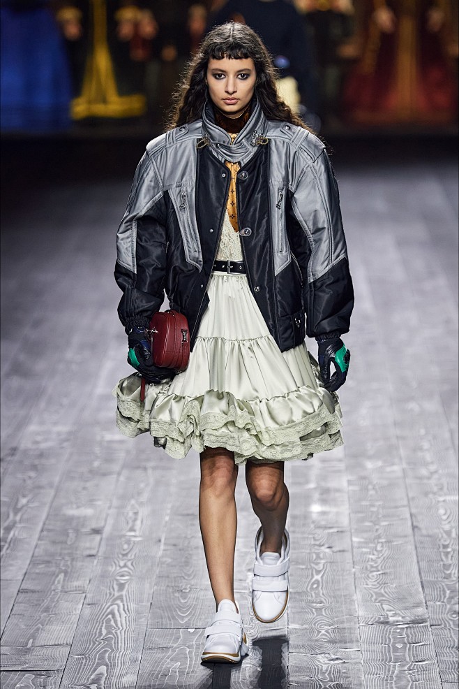 法国著名老牌奢侈时尚综合品牌louisvuitton路易威登2020秋冬系列