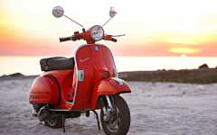 安然若橘_orange采集到我爱Vespa