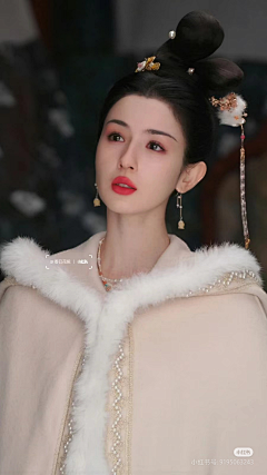 简夕瑶采集到新疆美女
