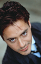 小罗伯特·唐尼 Robert Downey Jr. 我觉得像Al·Pacino。