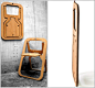 这把名为“Desile”的椅子以设计师的名字命名，采用天然竹子做成。由于灵感源于一张画，折叠之后，这把椅子可以变成一块2厘米厚的木板，重量只有6公斤。除了环保之外，也将节省空间的特点发挥到了极致。

设计：Christian Desile