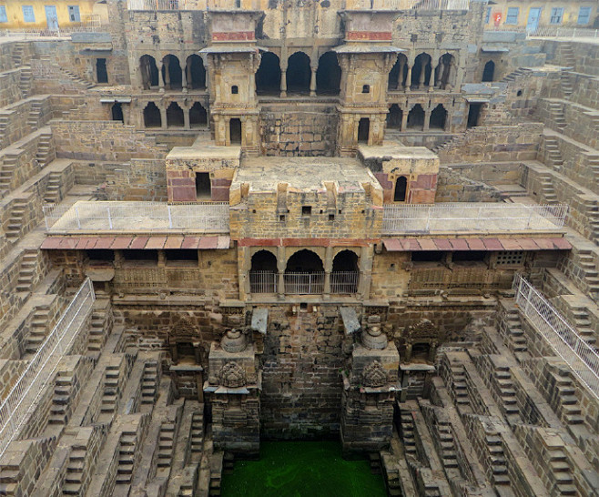 印度Chand Baori深井（图1-3...